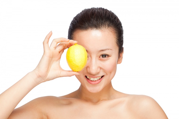 Trị sẹo rỗ lâu năm bằng nước chanh 